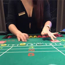 leah bet